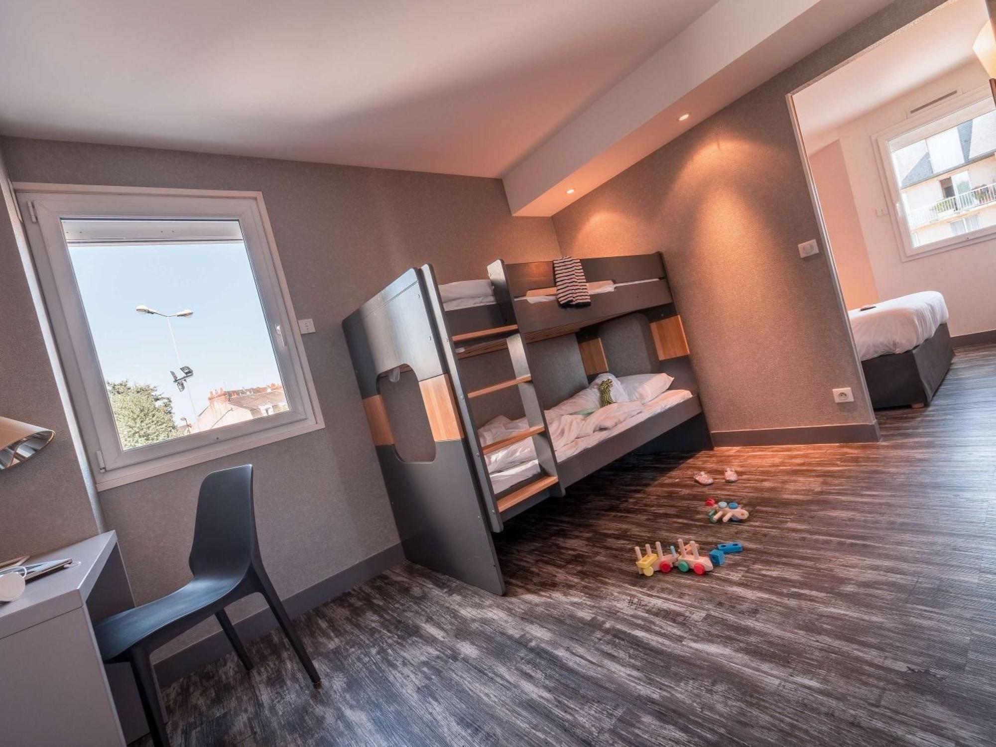 Hotel Ibis Styles Blois Centre Gare Exterior foto