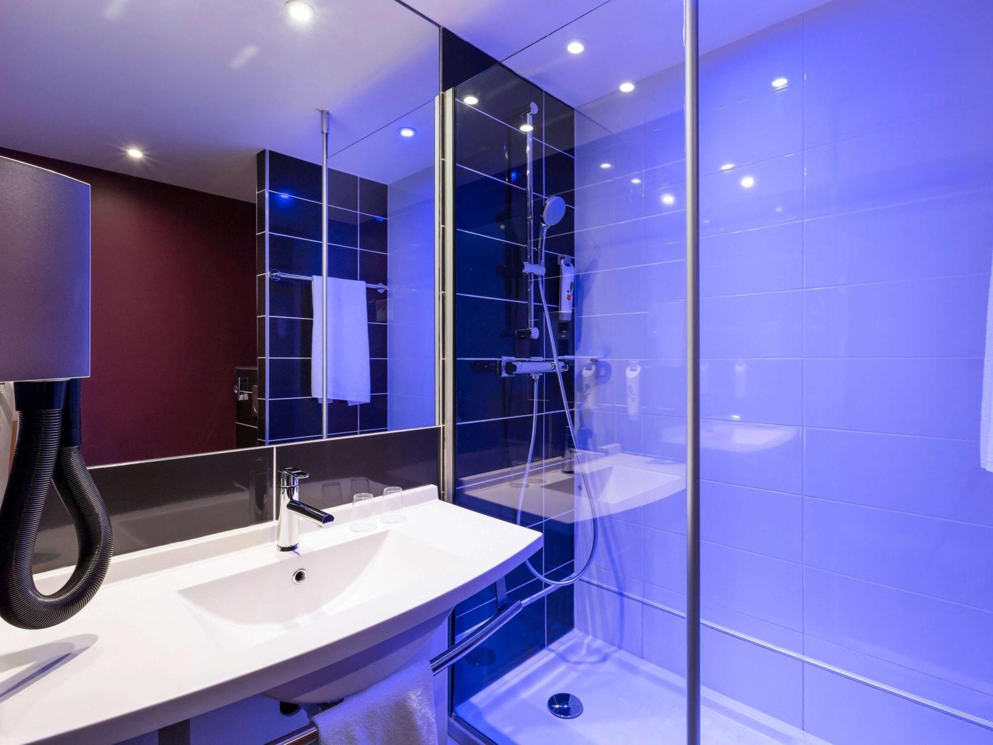 Hotel Ibis Styles Blois Centre Gare Exterior foto
